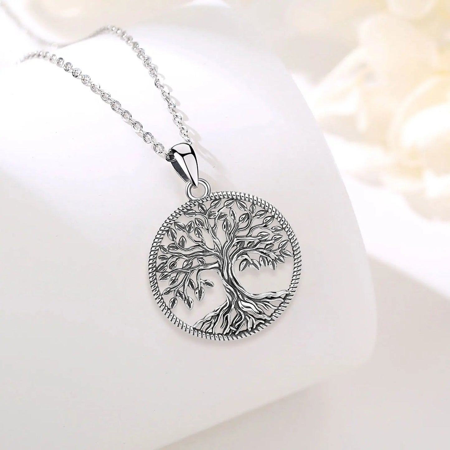 Collier argenté arbre de vie éternel