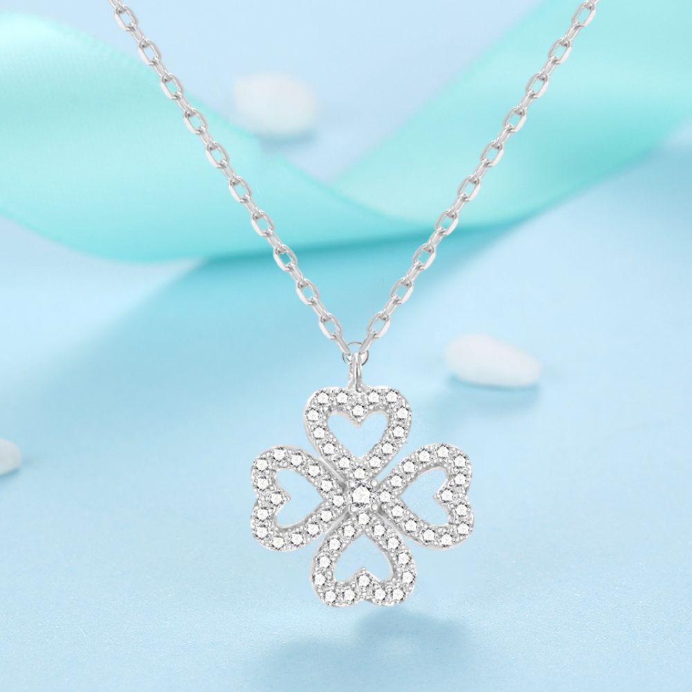 Collier trèfle à 4 feuilles