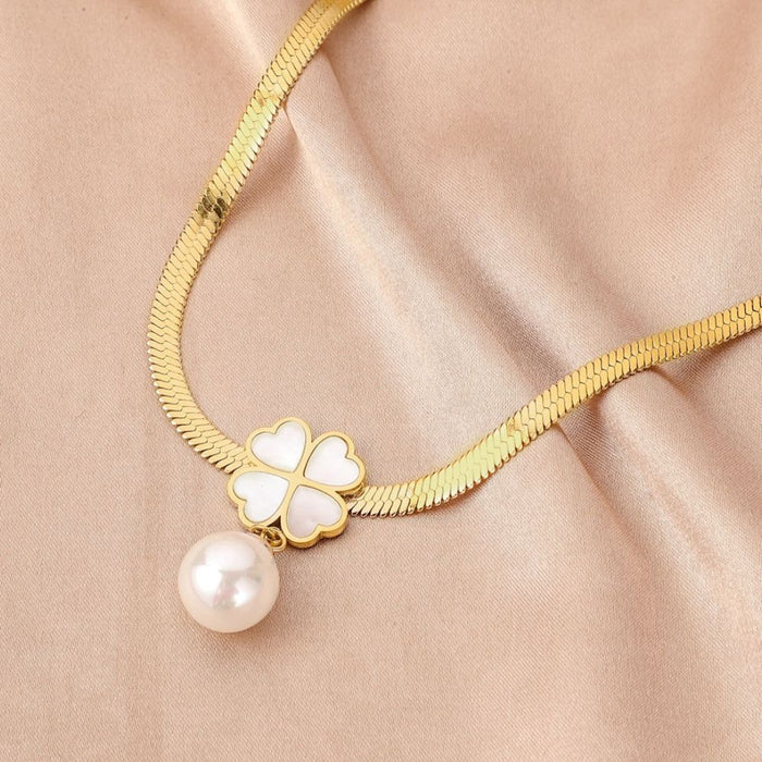 Collier trèfle nacre blanche