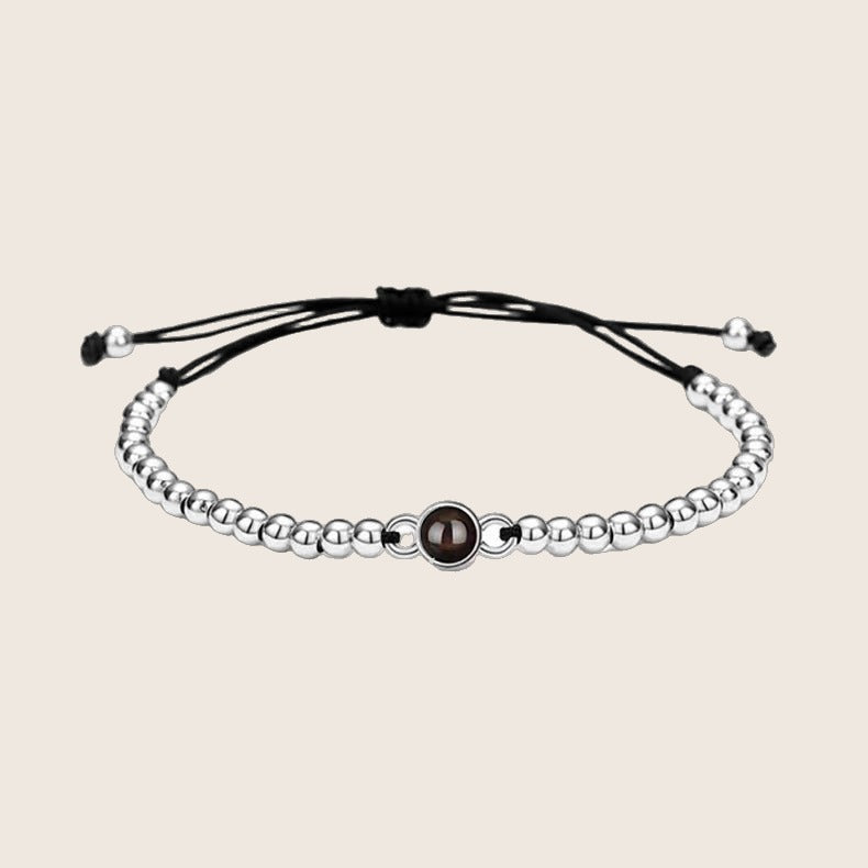 Bracelet à perles métalliques avec projection photo, bracelet personnalisable sur cordon noir, souvenir précieux au poignet, modèle Josue — photo 1