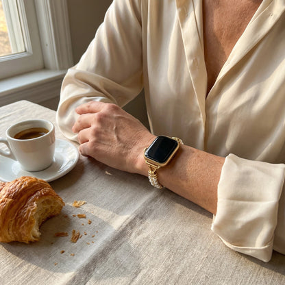 Bracelet Apple Watch à perles et maillons ajourés, finition dorée ou argentée, pour femme, modèle Yizelle — photo 2