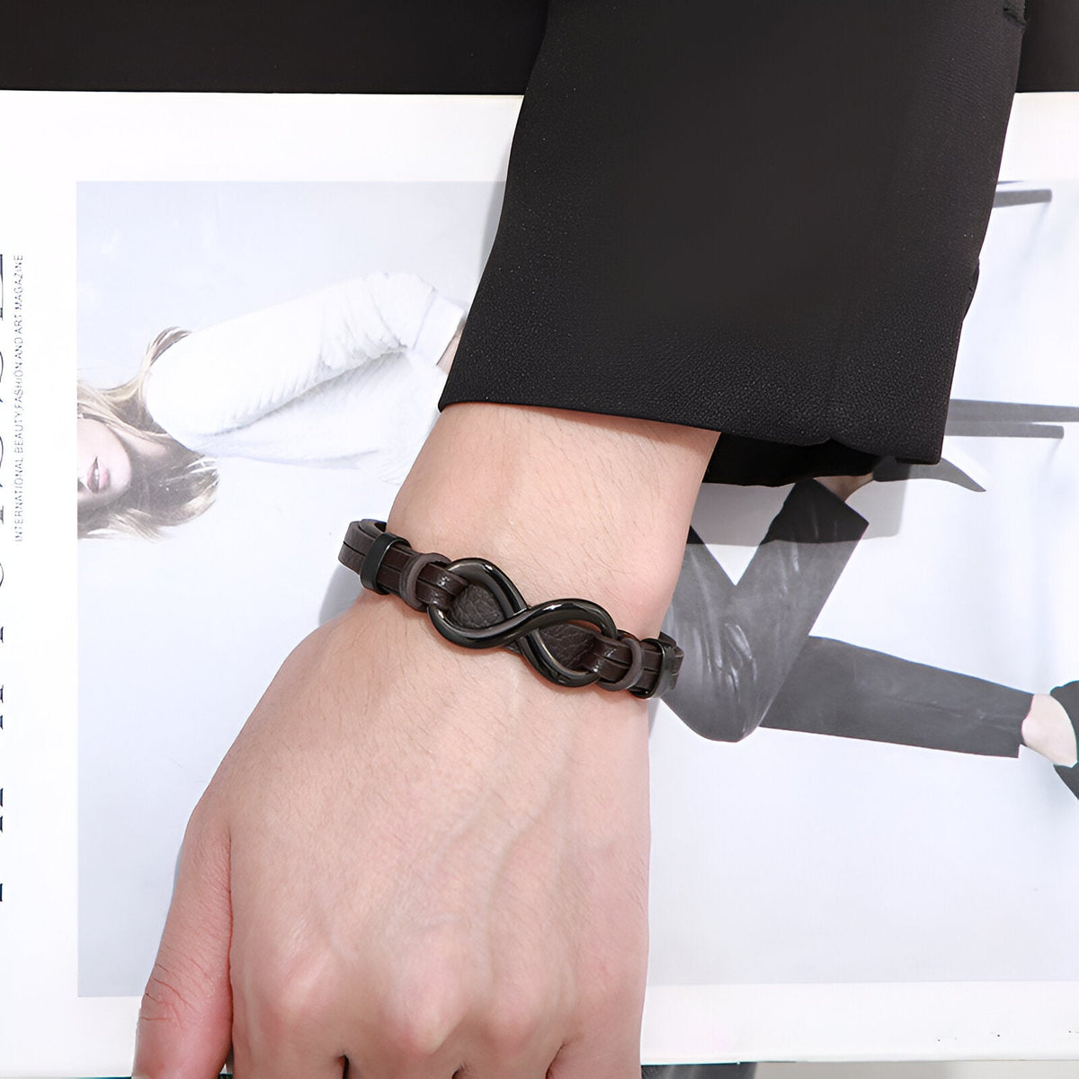 Bracelet à motif infini en acier inoxydable, finition noire, fermoir à cliquet, modèle Betis — photo 3