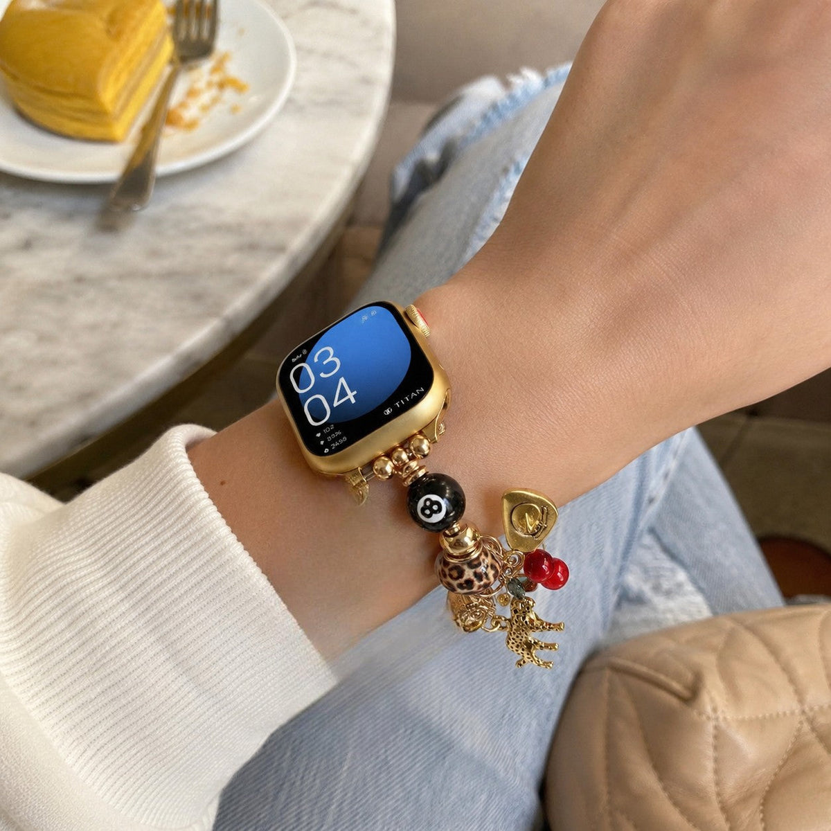 Bracelet Apple Watch à charms pendants, chaîne ajustable en alliage métallique, bijoux fantaisie originaux, modèle Kidra — photo 3