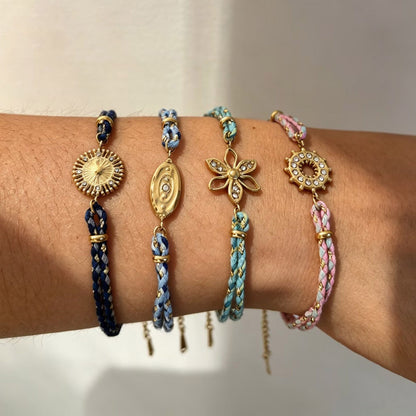 Bracelet Ajustable en Nylon Tressé, Pendentif Doré Scintillant, Acier Inoxydable et Zirconium, Bijou Élégant pour Femme, modèle Alira — photo 4