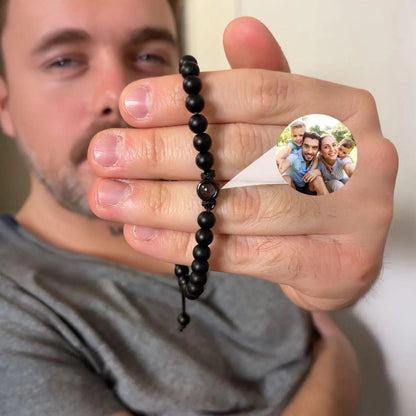 Bracelet en perles avec photo personnalisée projetée