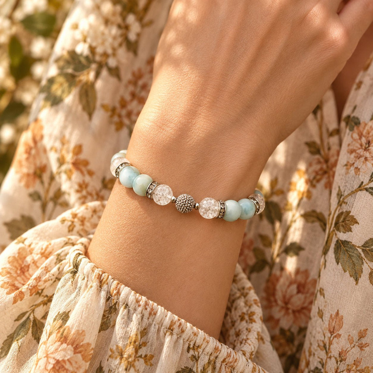 Bracelet en pierres naturelles de larimar et cristal de roche, pour la sérénité et l’apaisement — photo 2