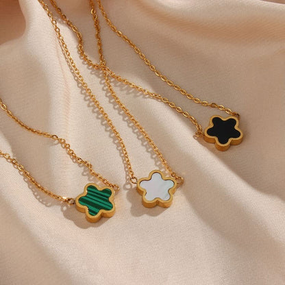 Collier trèfle 5 feuilles